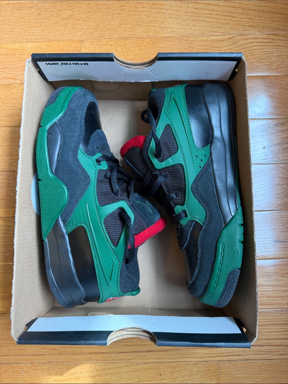 Jordan Kids Black, Green & Red Low-Top Sneakers